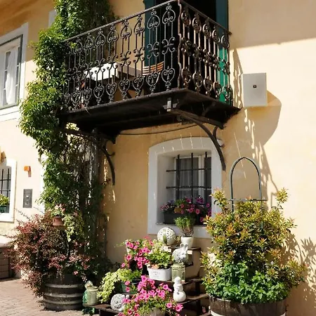 Schloss Otel